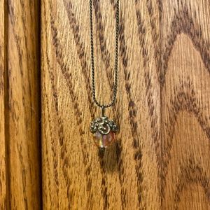 Vintage Gold Acorn Pendent Necklace